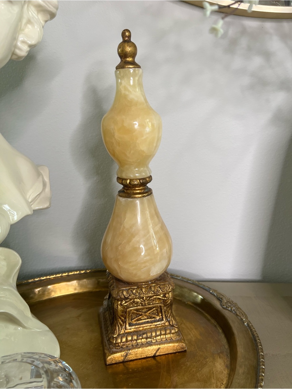 Vintage Decorative Cream and Gold Onyx Finial Accent Heavy  - Home Accents